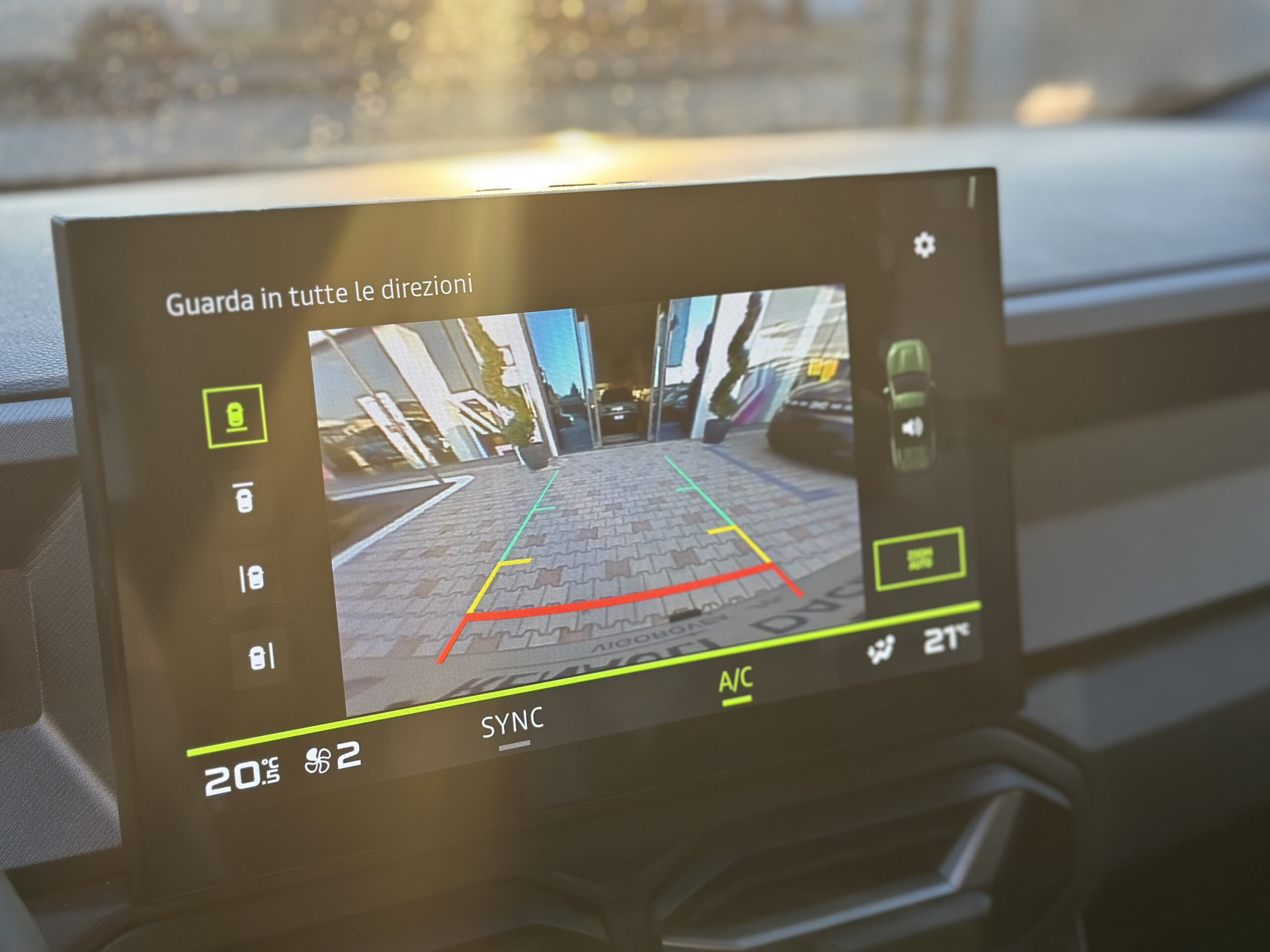 Dacia Bigster 1.8 hybrid Journey 155cv - immagine 21