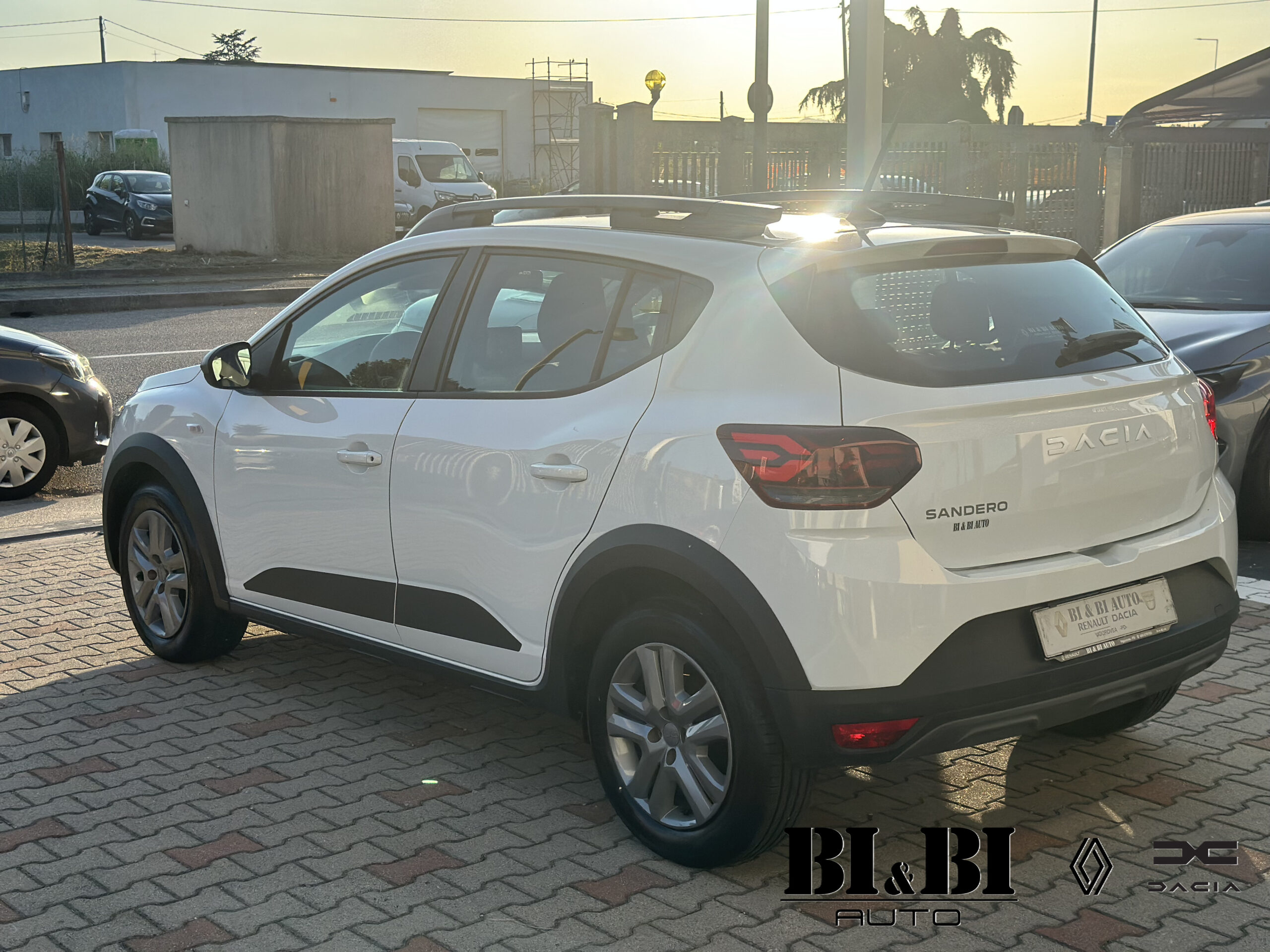 Dacia Sandero Stepway 1.0 tce Expression Eco-g 100cv - immagine 5