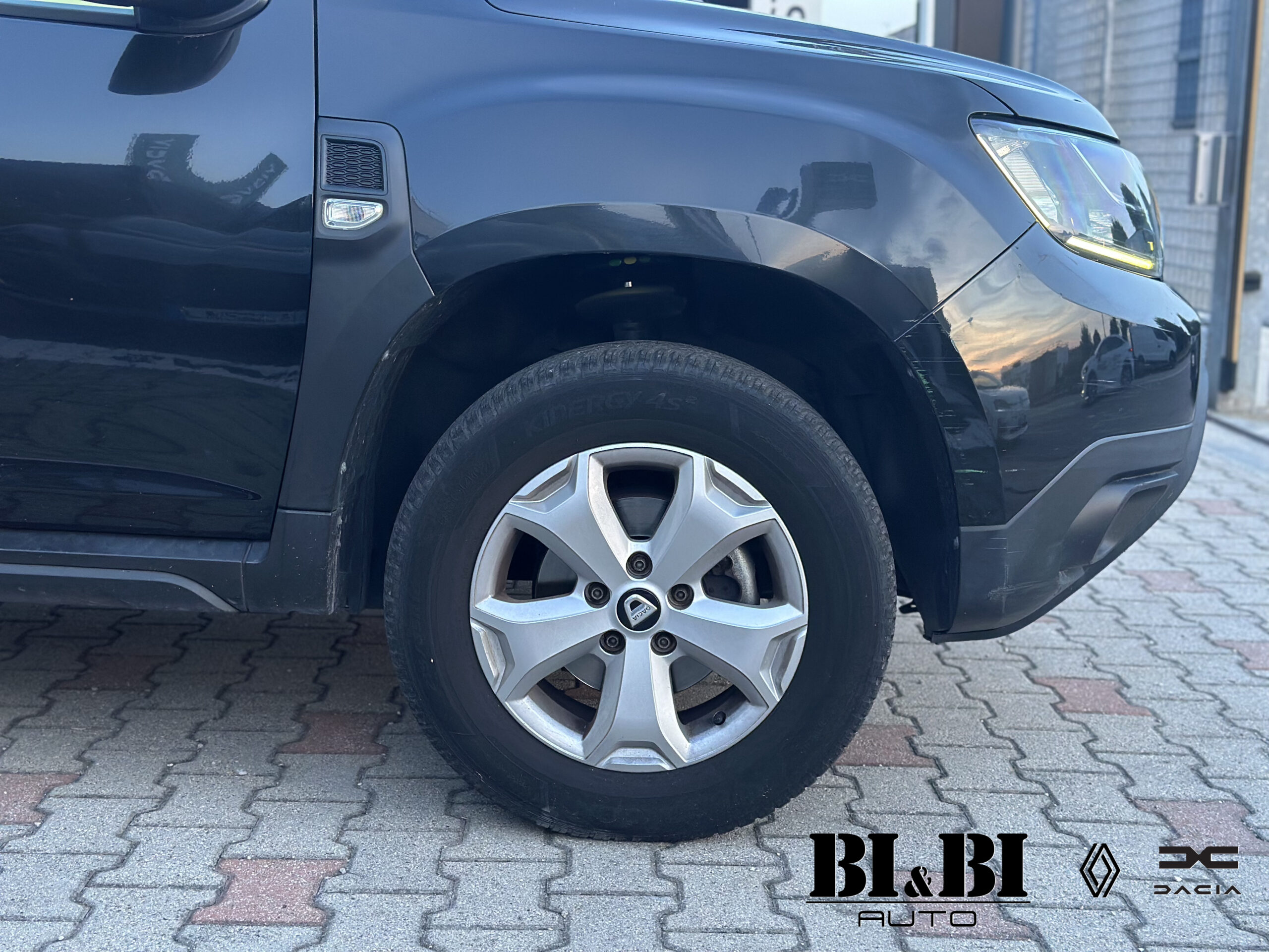 Dacia Duster II 1.5 blue dci Comfort 4x2 s - immagine 10