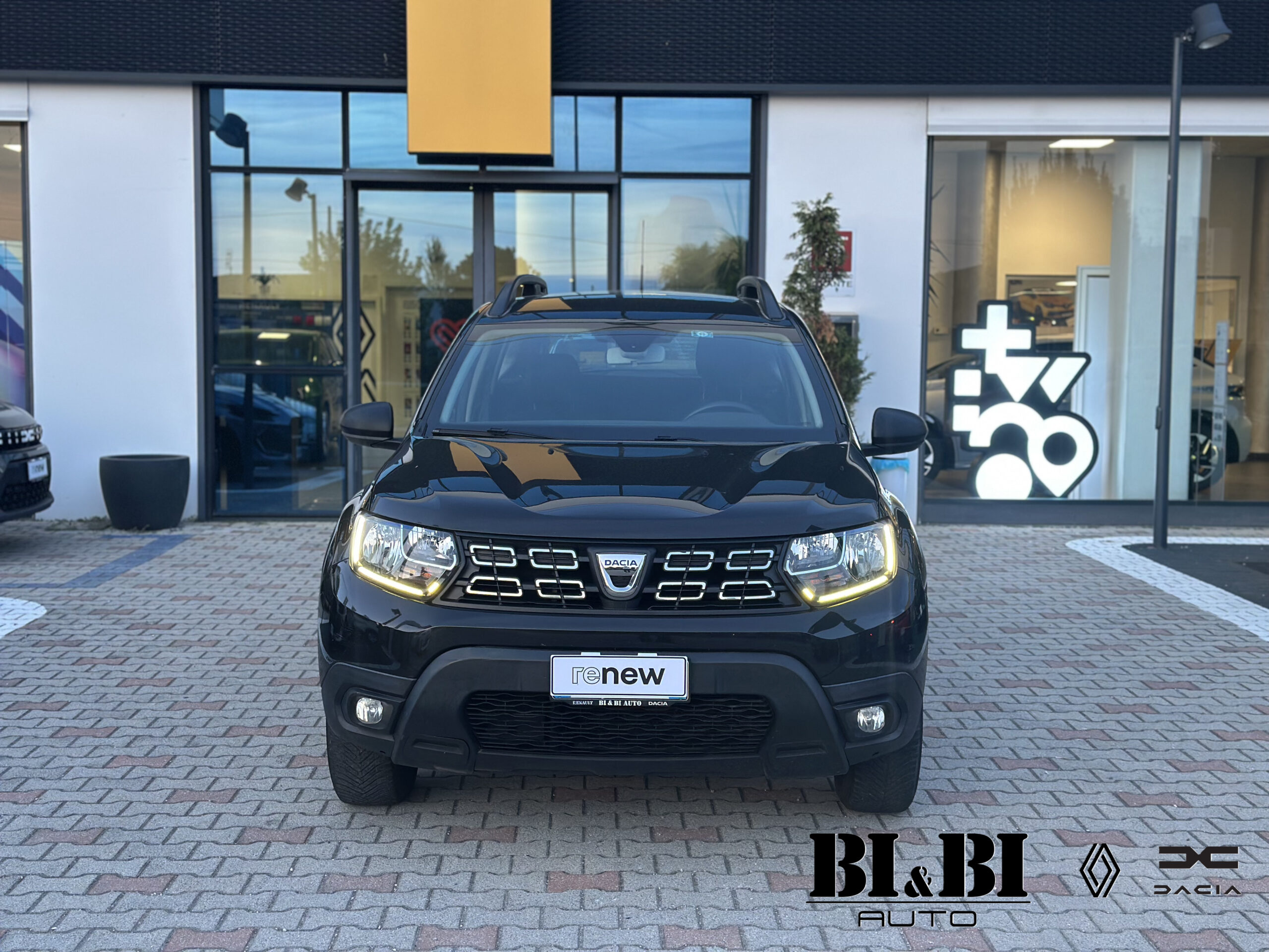 Dacia Duster II 1.5 blue dci Comfort 4x2 s - immagine 12