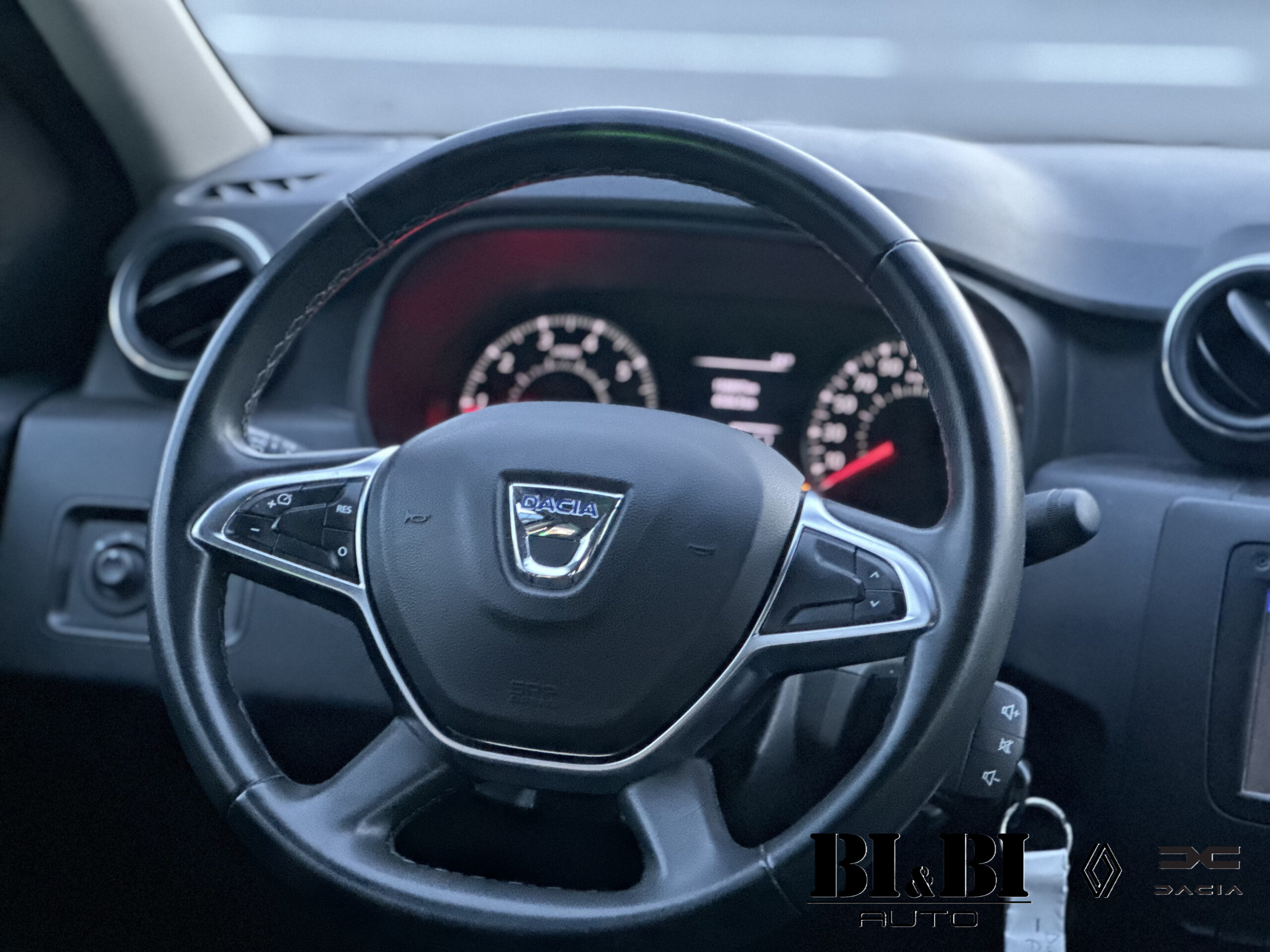 Dacia Duster II 1.5 blue dci Comfort 4x2 s - immagine 17
