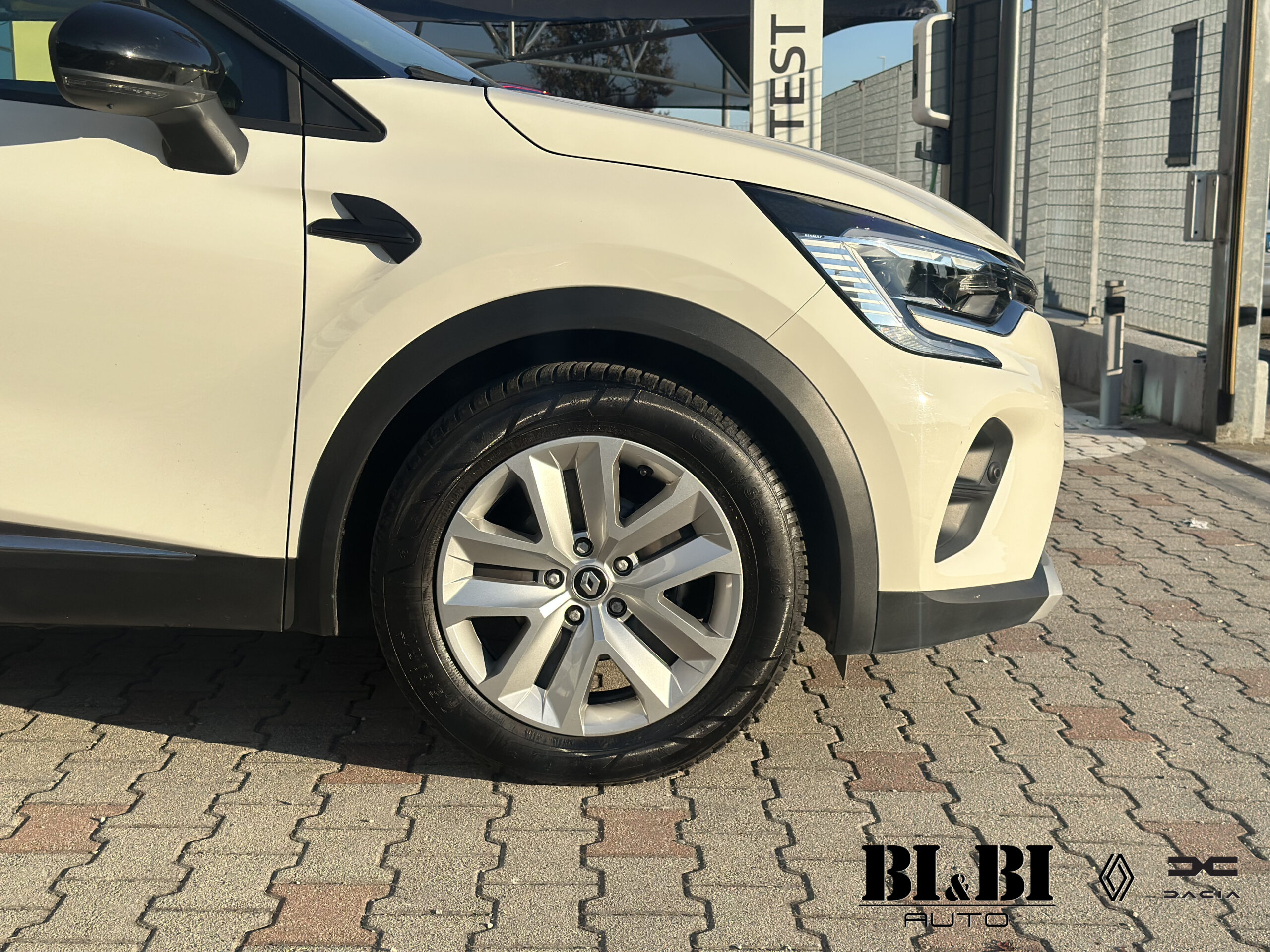 Renault Captur 1.0 tce Zen Gpl 100cv - immagine 10