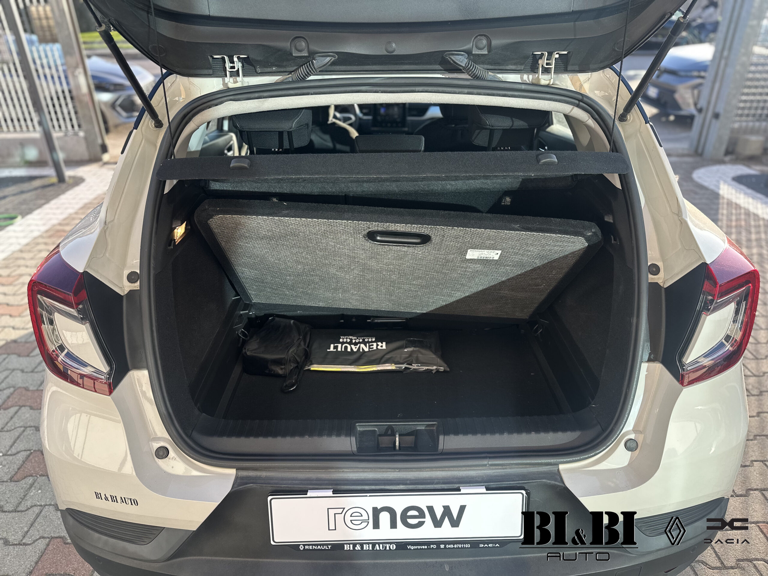 Renault Captur 1.0 tce Zen Gpl 100cv - immagine 16