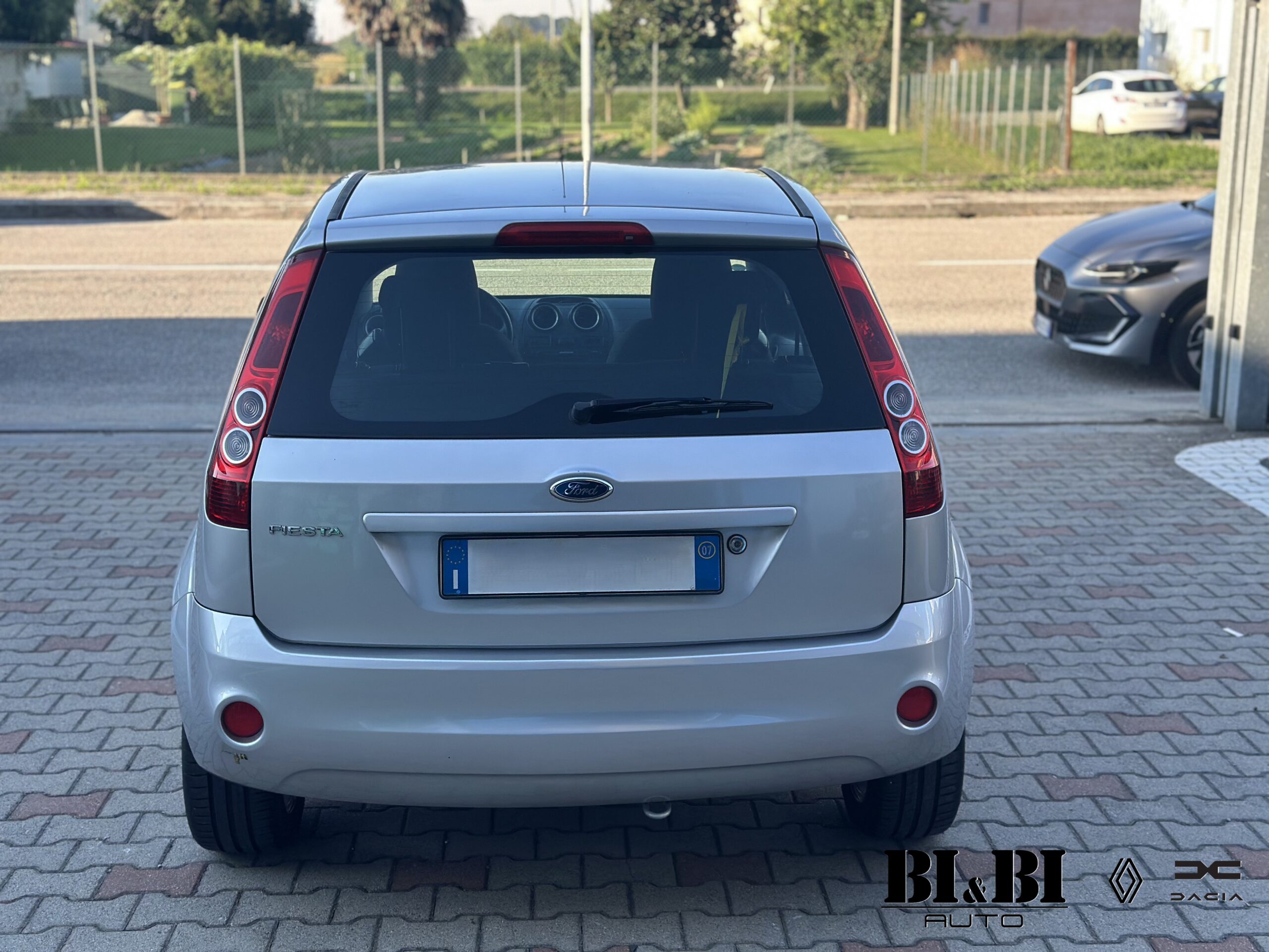 Fiesta V 3p 1.2 Ghia - immagine 6