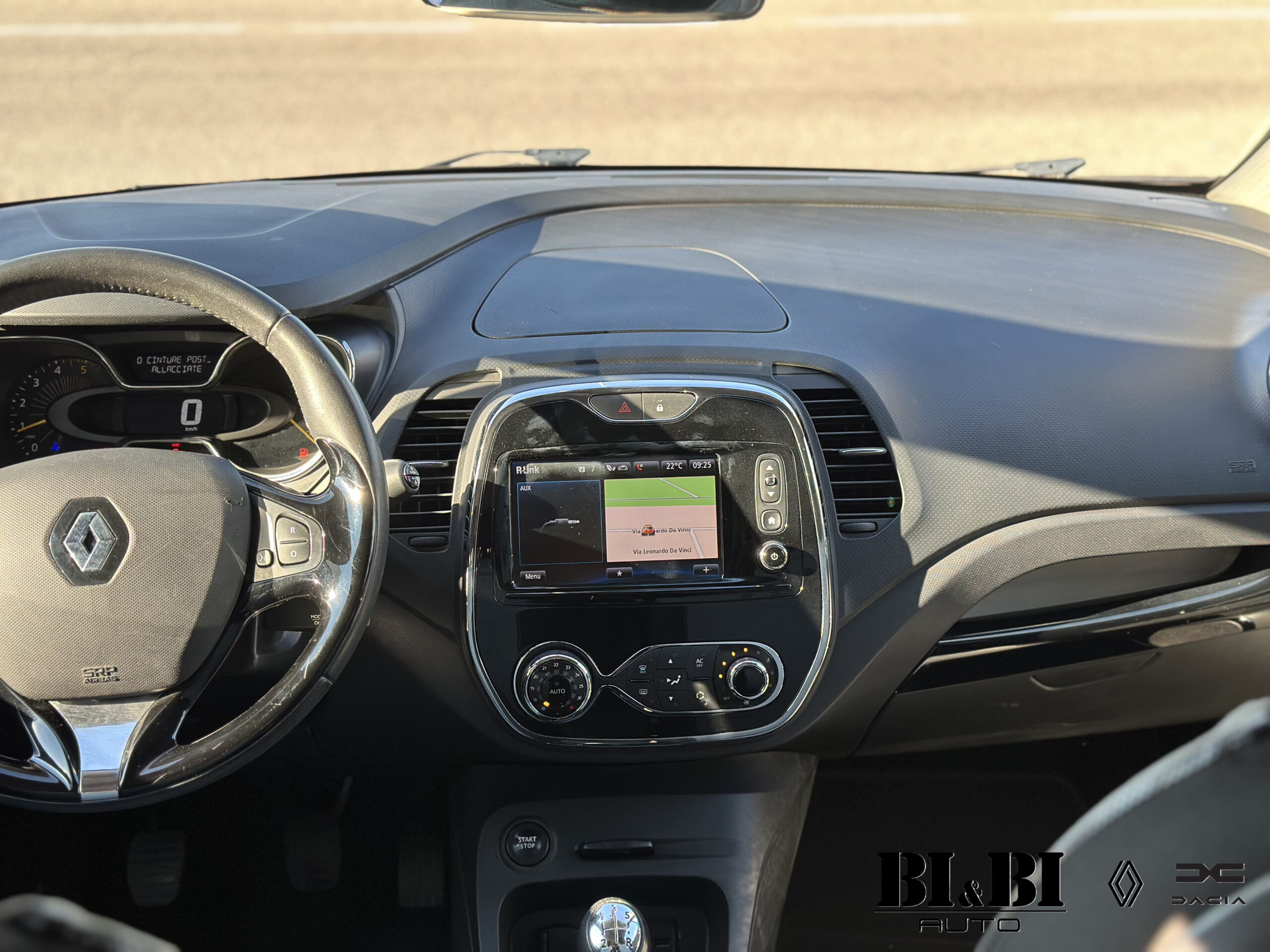 Renault Captur I 1.5 dci energy R-Link s - immagine 11