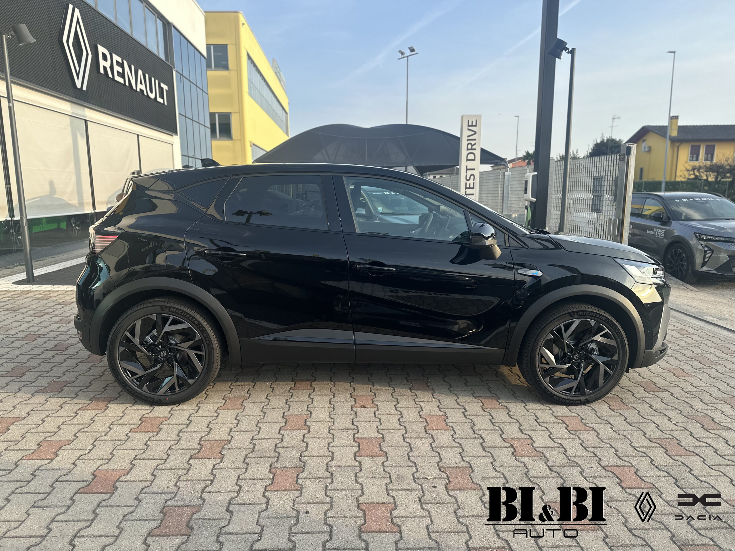 Renault Captur II 1.8 full hybrid E-Tech series Esprit Alpine 160cv auto - immagine 9