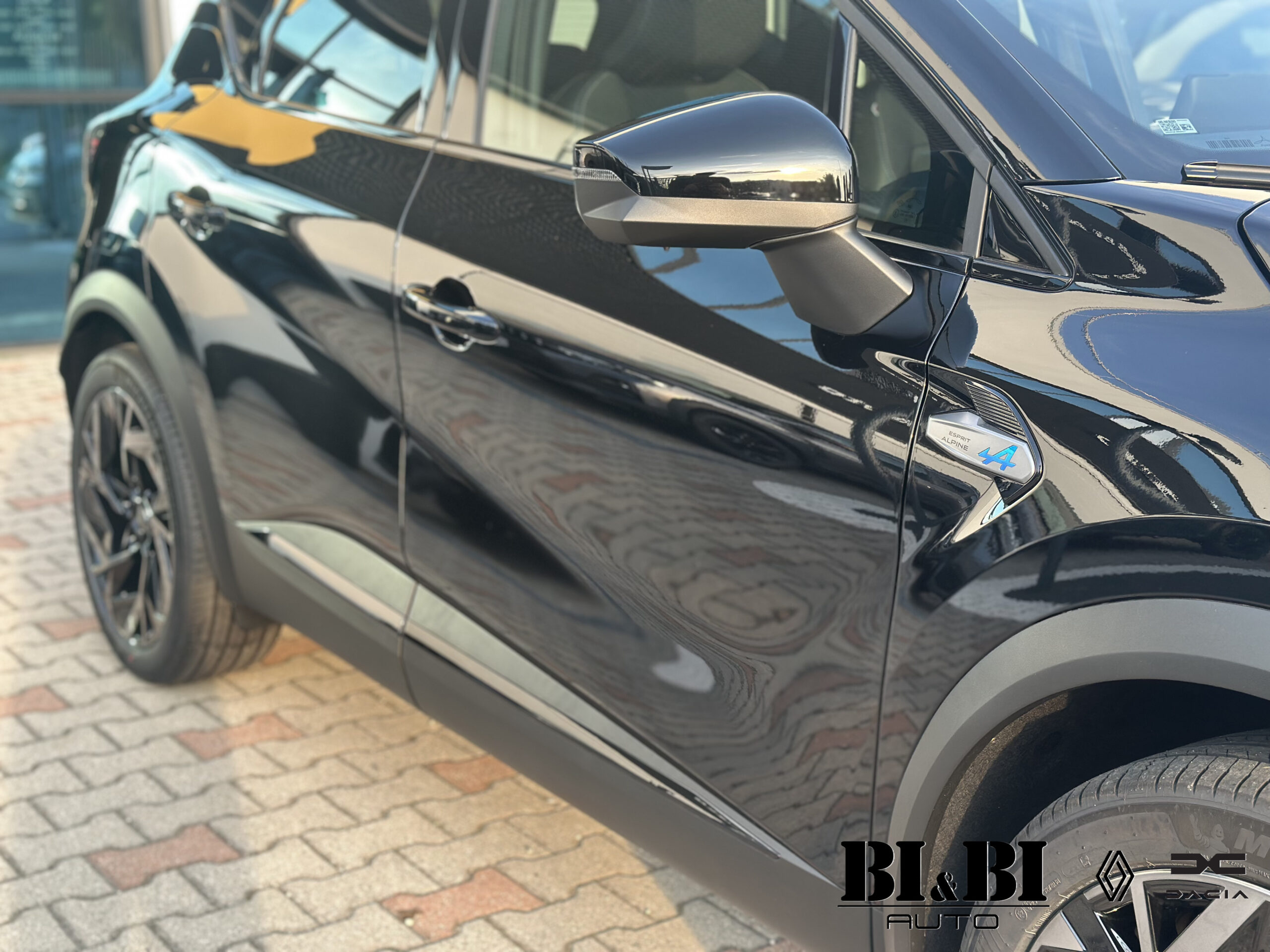Renault Captur II 1.8 full hybrid E-Tech series Esprit Alpine 160cv auto - immagine 27